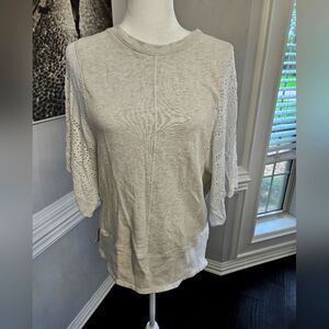 Anthropologie Akemi + Kin small Cream Sweatshirt Crochet Oversize White Sleeves